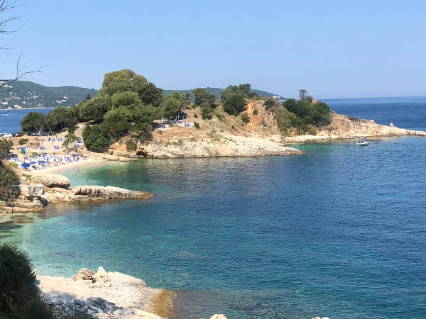 Badebucht in Kassiopi Badebucht in Kassiopi