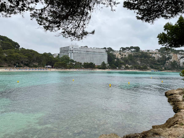 Blick auf das Melia Cala Galdana Blick auf das Melia Cala Galdana