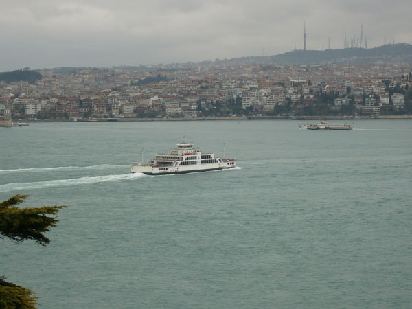 Bosporus - Blick zum asiatischen Teil Istanbuls Bosporus - Blick zum asiatischen Teil Istanbuls