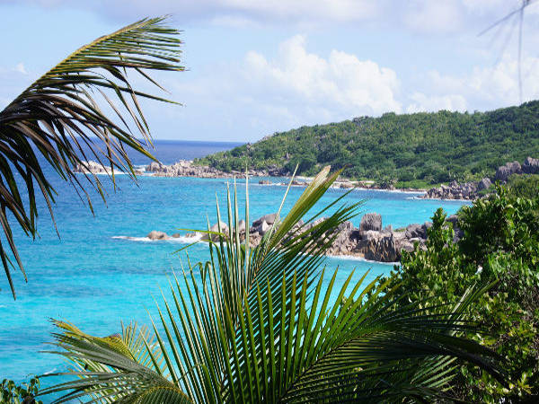 Blick auf Petite Anse und Grand Anse