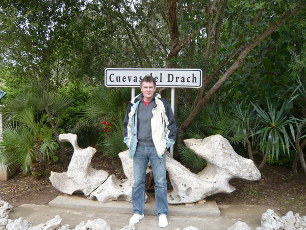 Vor den Drachenhöhlen Vor den Drachenhöhlen